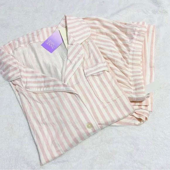 NWT Soft Long Sleeve Notch Collar Top and Pants Pajama PJ Set - Stars Above - Picture 5 of 6